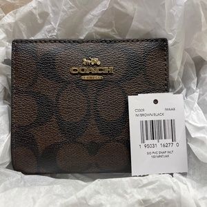 Coach snap wallet in signature canvas Model C3309
